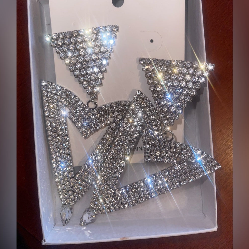 Jumbo silver bling fashion earrings